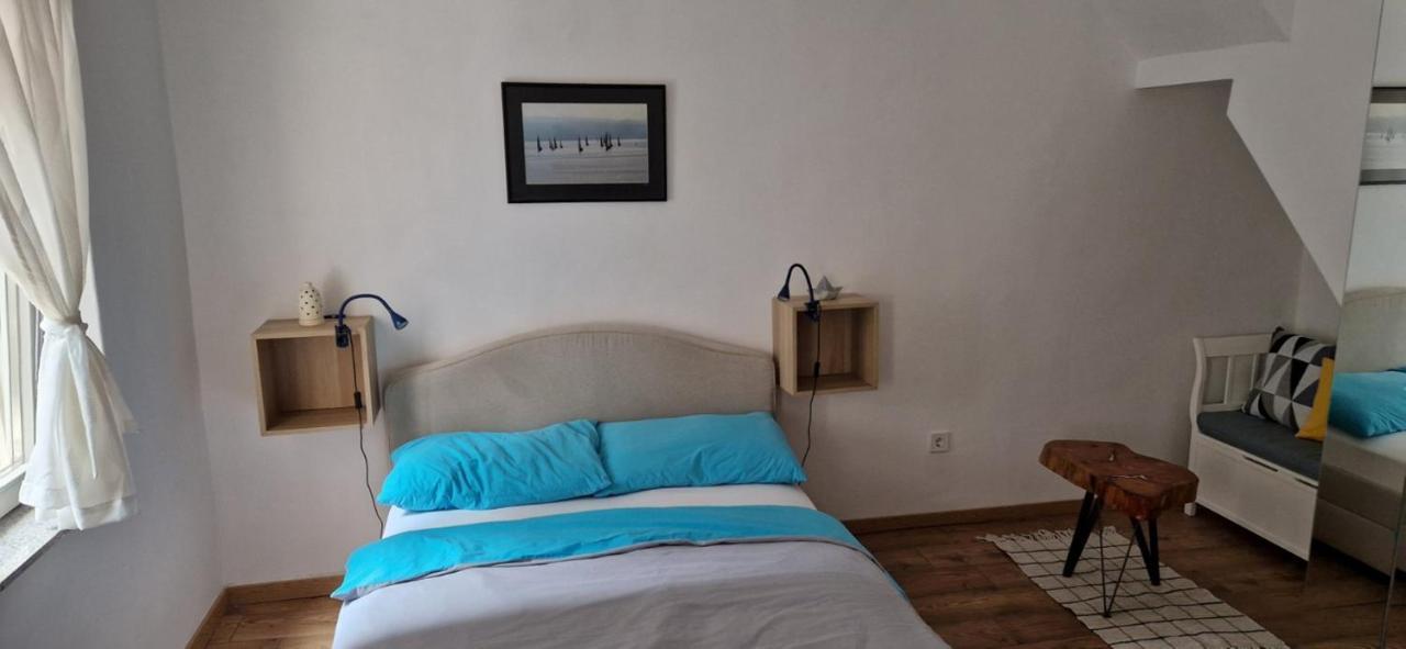 Monte B. Exclusive Apartment Ровінь Екстер'єр фото