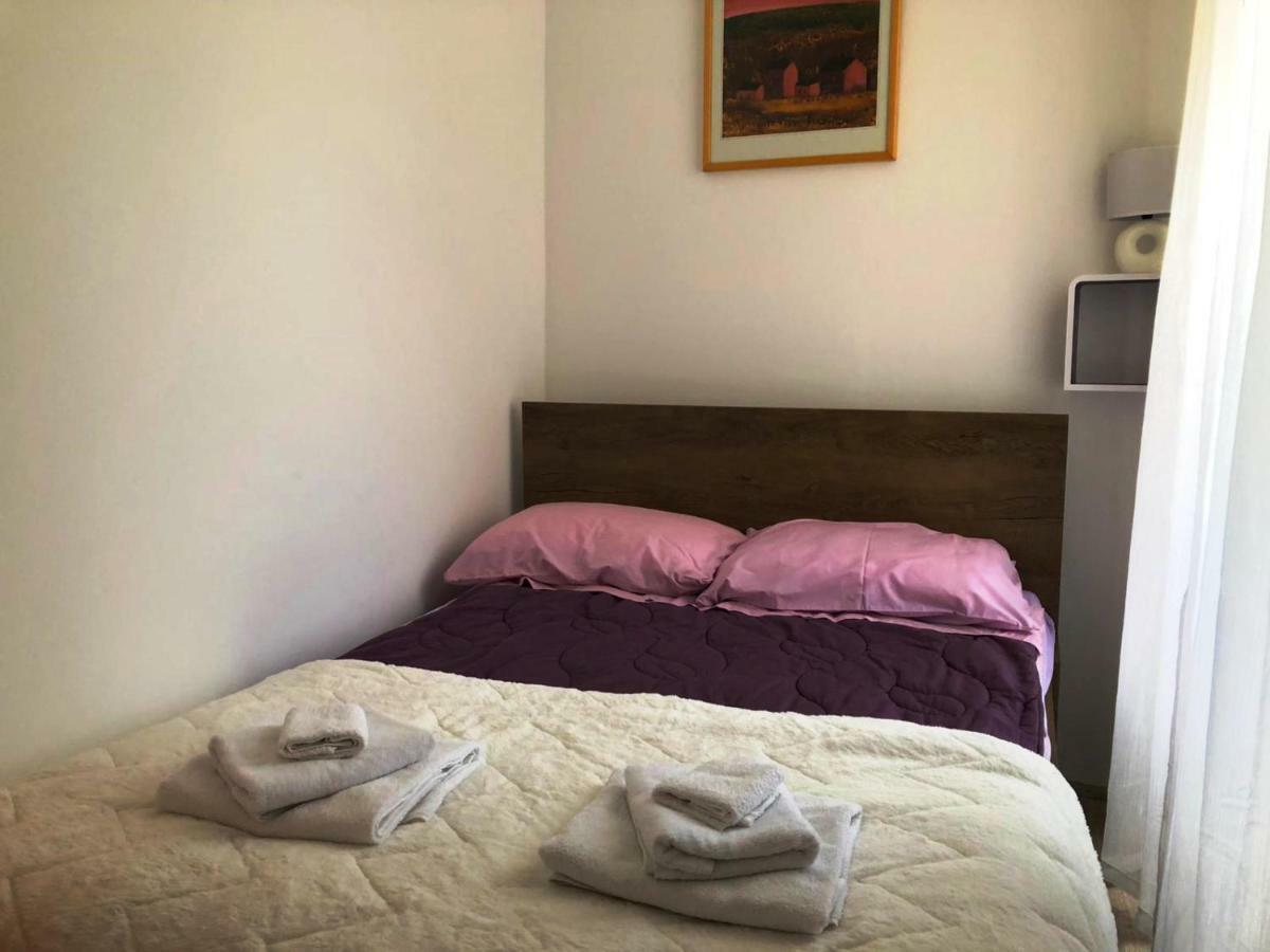 Monte B. Exclusive Apartment Ровінь Екстер'єр фото