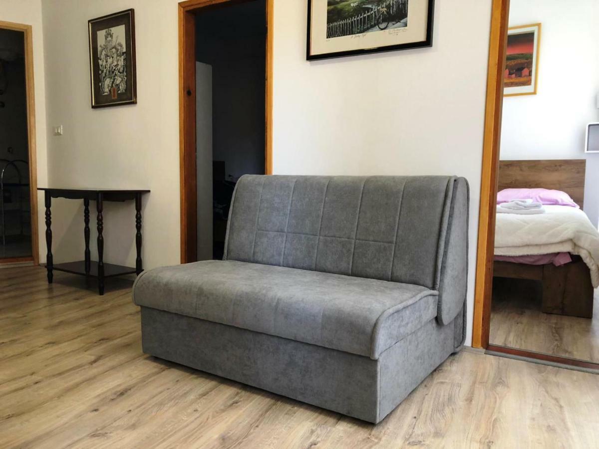 Monte B. Exclusive Apartment Ровінь Екстер'єр фото