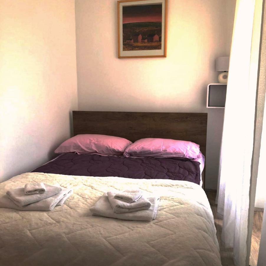 Monte B. Exclusive Apartment Ровінь Екстер'єр фото